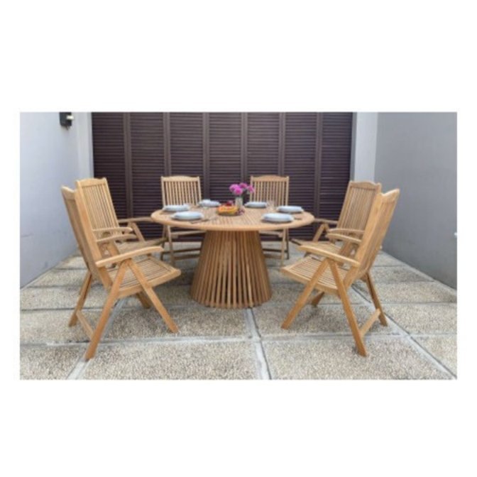 Nusa Dua Dining Table 150 cm with Helsinki Reclining Chair