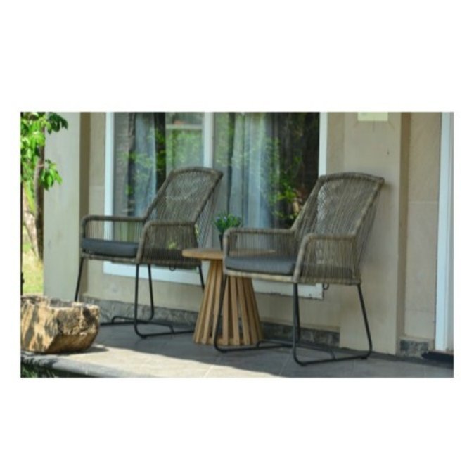 Nusa Dua Porch Table with Denpasar Dining Armchair