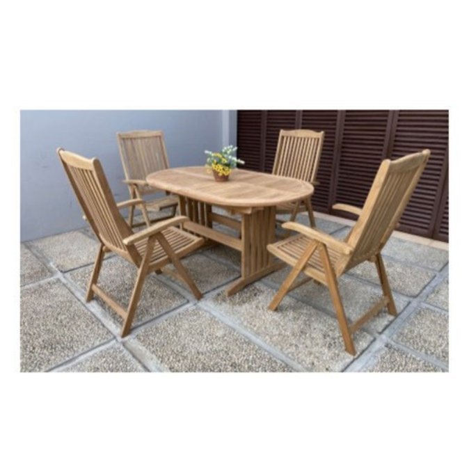 Surabaya Oval Extension Table 150–210 cm with Helsinki Reclining Chair